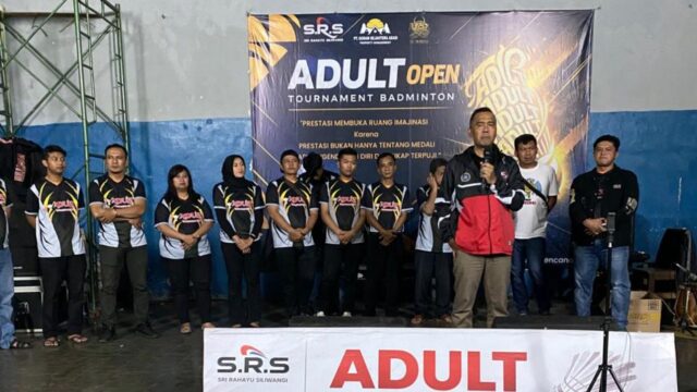 Ratusan Peserta Ramaikan Turnamen Badminton Garut di GOR Gilang Kencana